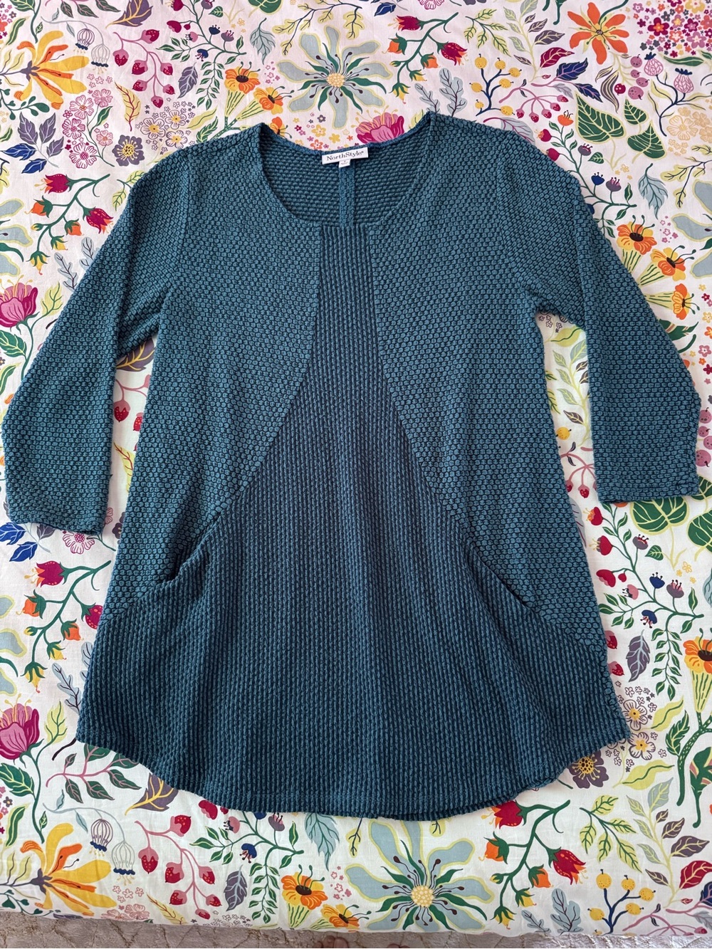 NorthStyle Pebble Textured Knit Tunic Top in Teal Blue